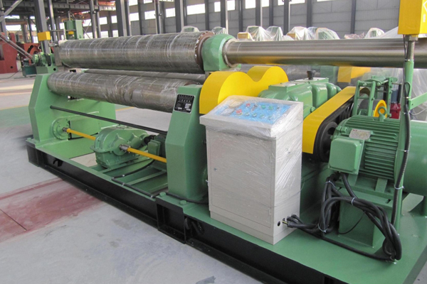 对称式三辊卷板机的结构原理与技术优势